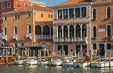 Venice Travel Guide